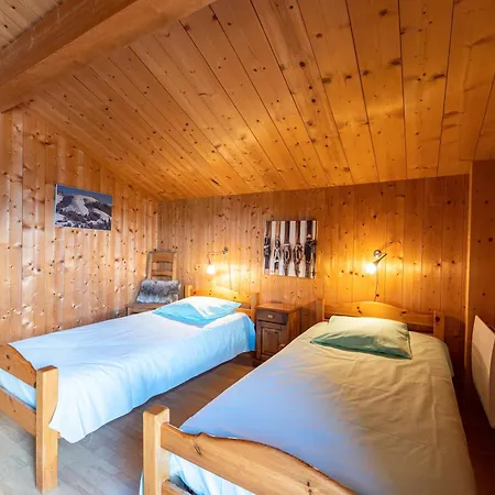 Le Grépon, Piscine Et Aire De Jeux Chalet